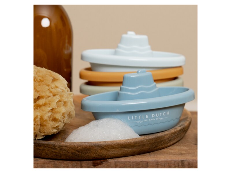 Little Dutch Lodičky do vody blue Little Dutch Lodičky do vody blue