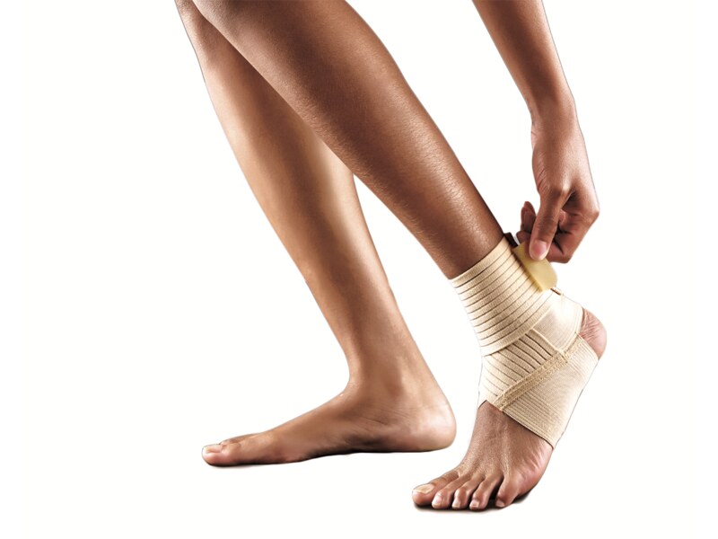 3M Futuro Stabilizing bandáž hlezenního kloubu velikost S 1 ks