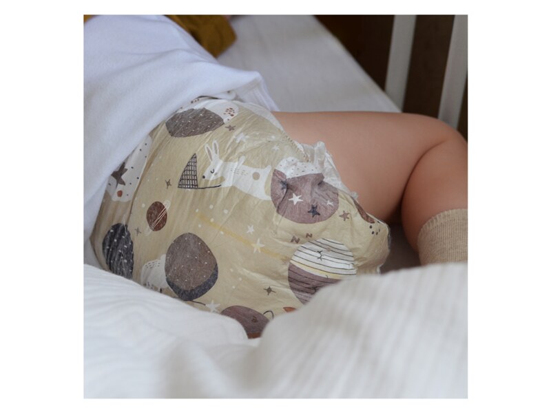 Kolorky Night Moments Vesmír dětské plenky XL 12-25 kg 25 ks 