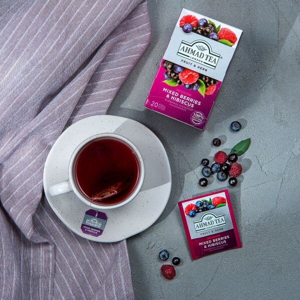 Ahmad Tea Mixed Berry tea nálevové sáčky 20x2 g Ahmad Tea Mixed Berry tea nálevové sáčky 20x2 g