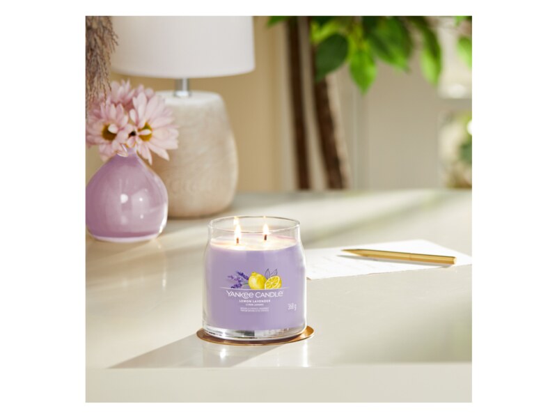 Yankee Candle Signature svíčka střední 2 knoty Lemon Lavender 368 g  