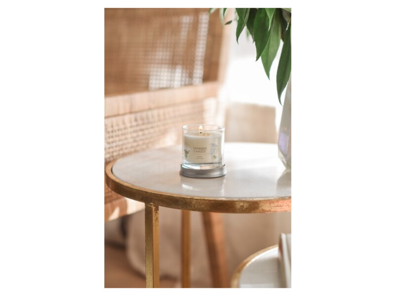 Yankee Candle Signature svíčka malá Clean Cotton 122 g  