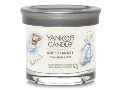 Yankee Candle Signature svíčka malá Soft Blanket 122 g  
