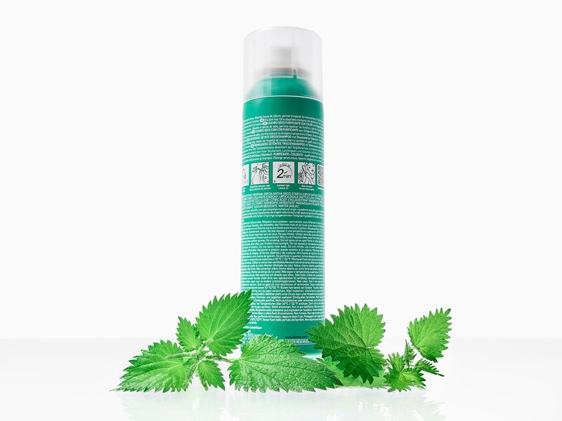 Klorane Suchý šampon s kopřivou a vitaminem E na tmavé vlasy 150 ml