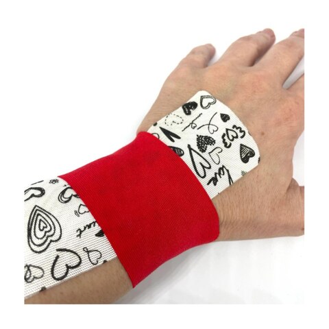 GM Rayon kinesiology tape hedvábný 5 cm x 5 m Love