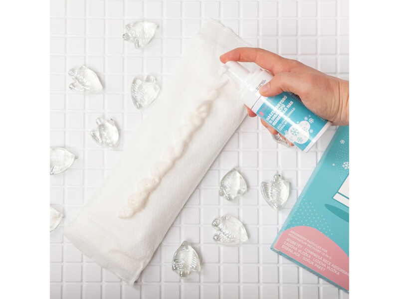 MomCare Perineální pěna s vilínem a třezalkou 100 ml