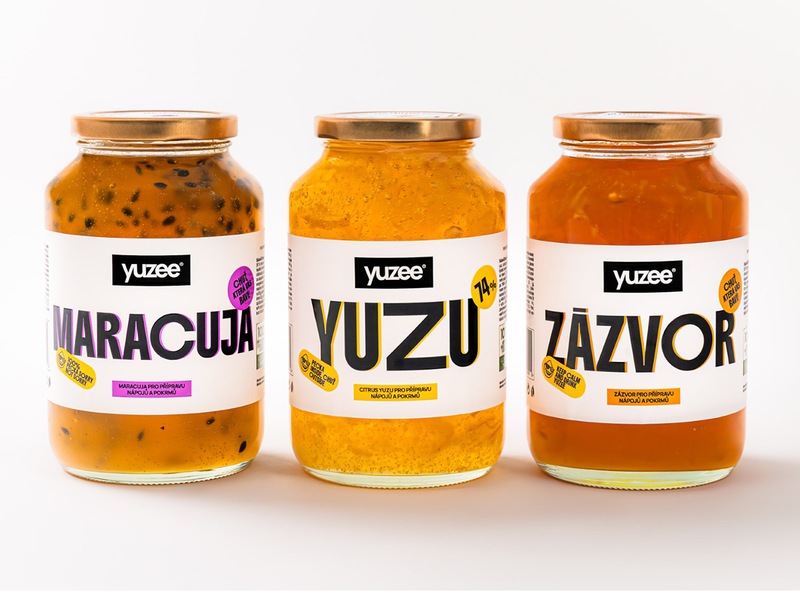 Yuzee Maracuja ovocný koncentrát s kousky maracuji pro přípravu nápojů a pokrmů 1000 g