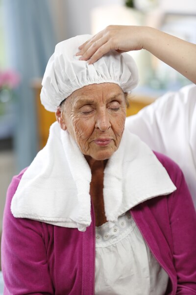 Tena Shampoo Cap Mycí čepice 1 kus