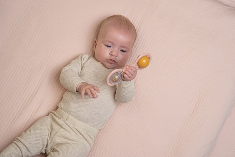 Little Dutch Chrastítko s kuličkami Pink