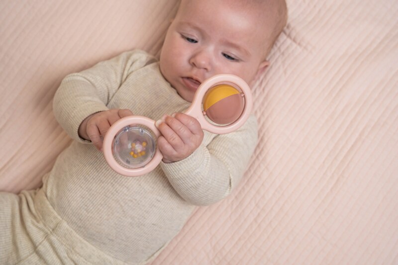 Little Dutch Chrastítko s kuličkami Pink