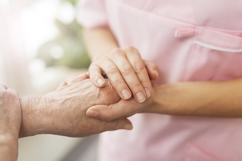 Tena Wash Mousse Mycí pěna 400 ml