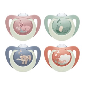 Nuk First Choice Night Dudlík 6-18M Mix barev 2 ks Nuk First Choice Night Dudlík 6-18M Mix barev 2 ks