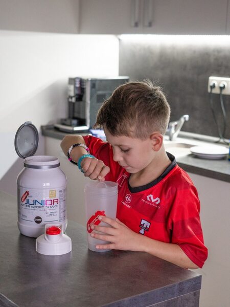 Penco Junior After Sport Shake regenerační nápoj Čokoláda 1500 g