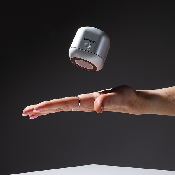 H2 Smart Cube Přenosný generátor Molekulárního Vodíku® do PET lahví 1 ks H2 Smart Cube Přenosný generátor Molekulárního Vodíku® do PET lahví 1 ks