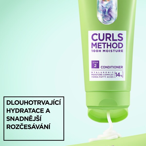 Garnier Fructis Curls Method Hydratační kondicionér pro vlnité a kudrnaté vlasy 200 ml Garnier Fructis Curls Method Hydratační kondicionér pro vlnité a kudrnaté vlasy 200 ml