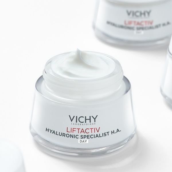 Vichy Liftactiv Hyaluronic Specialist H.A. denní krém pro suchou pleť 50 ml Vichy Liftactiv Hyaluronic Specialist H.A. denní krém pro suchou pleť 50 ml