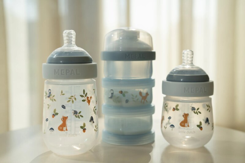 Little Dutch Forest Friends Kojenecké láhve 165+240 ml + 2 savičky Little Dutch Forest Friends Kojenecké láhve 165+240 ml + 2 savičky