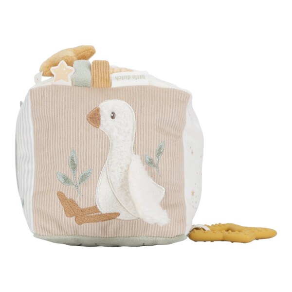 Little Dutch Newborn Naturals Textilní kostka s aktivitami Little Dutch Newborn Naturals Textilní kostka s aktivitami