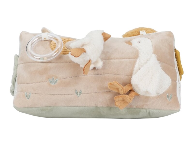 Little Dutch Newborn Naturals Trojhranný polštář s aktivitami 1 ks Little Dutch Newborn Naturals Trojhranný polštář s aktivitami 1 ks