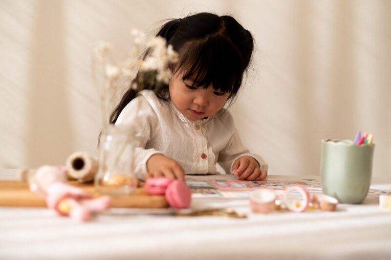 Little Dutch Rosa Knížka se samolepkami Nakupování 1 ks Little Dutch Rosa Knížka se samolepkami Nakupování 1 ks