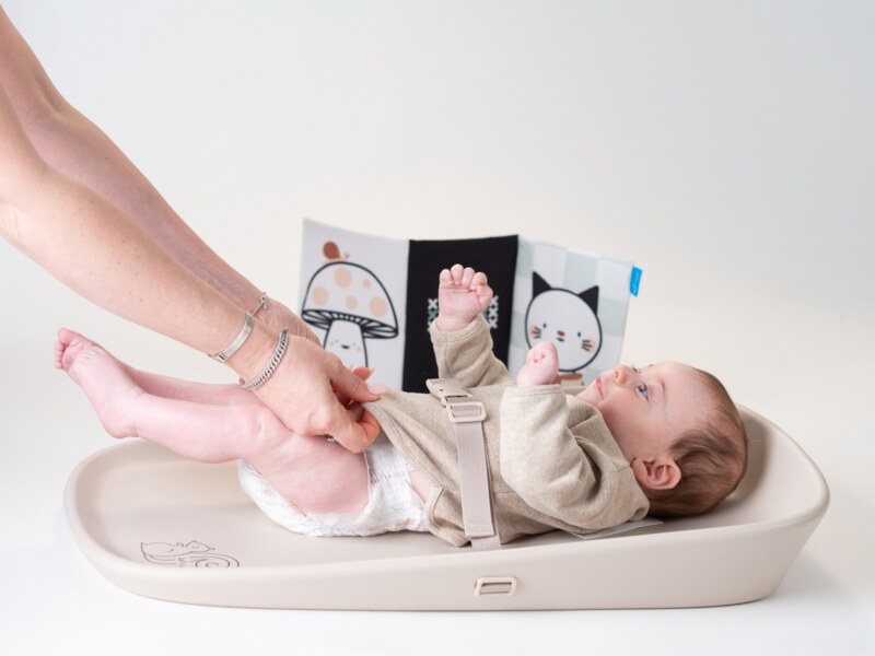 Taf Toys Sensory Tales Přebalovací podložka 1 ks