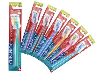Curaprox CS Kids Ultra Soft zubní kartáček 1 ks