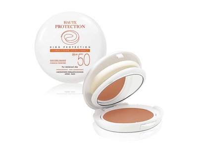 Avene Kompaktní make-up SPF50 světlý 10 g Avene Kompaktní make-up SPF50 světlý 10 g