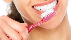 Péče o zuby a dásně