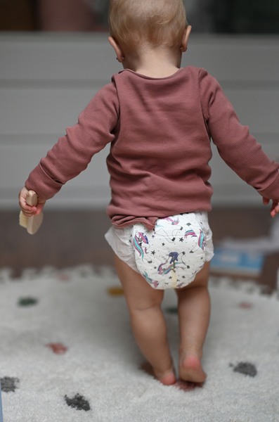 Kolorky Night dětské plenky eko M 5-8 kg 21 ks